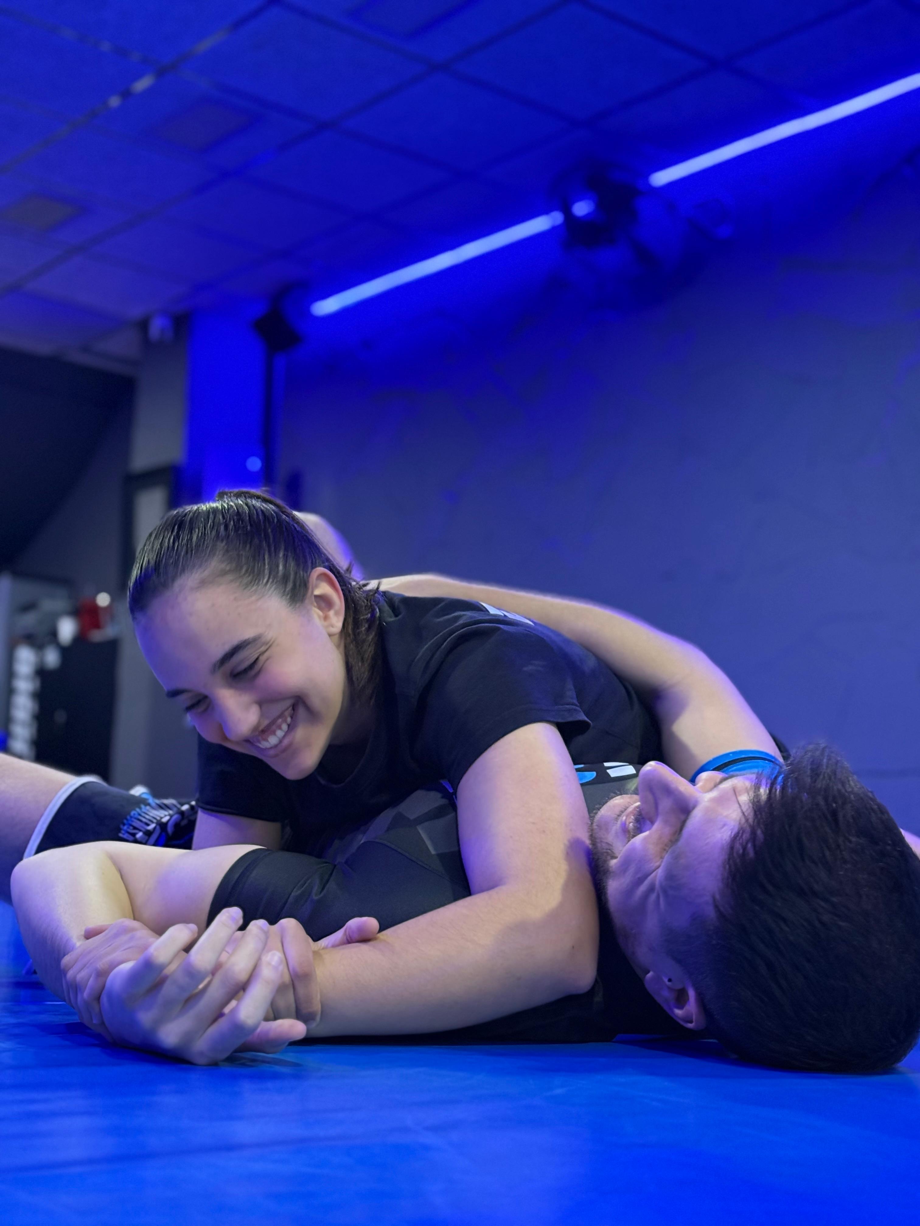 Entrenamiento de defensa personal en UNO2UNO Castellón
